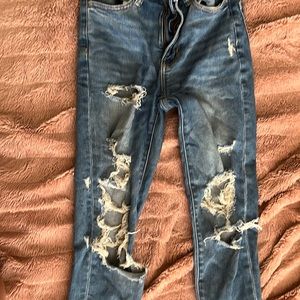 American eagle distressed skinny jeans